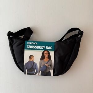32 Degrees BE COOL Sleek Black Crossbody Bag Unisex